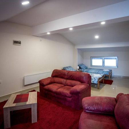 City Center Apartments بايرت المظهر الخارجي الصورة