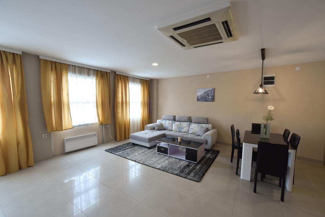 City Center Apartments بايرت المظهر الخارجي الصورة