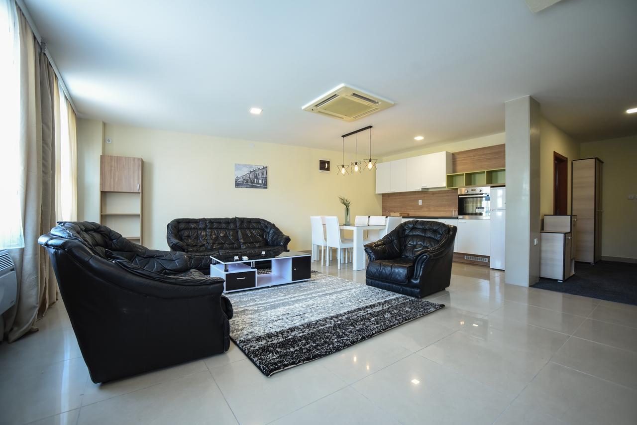 City Center Apartments بايرت المظهر الخارجي الصورة