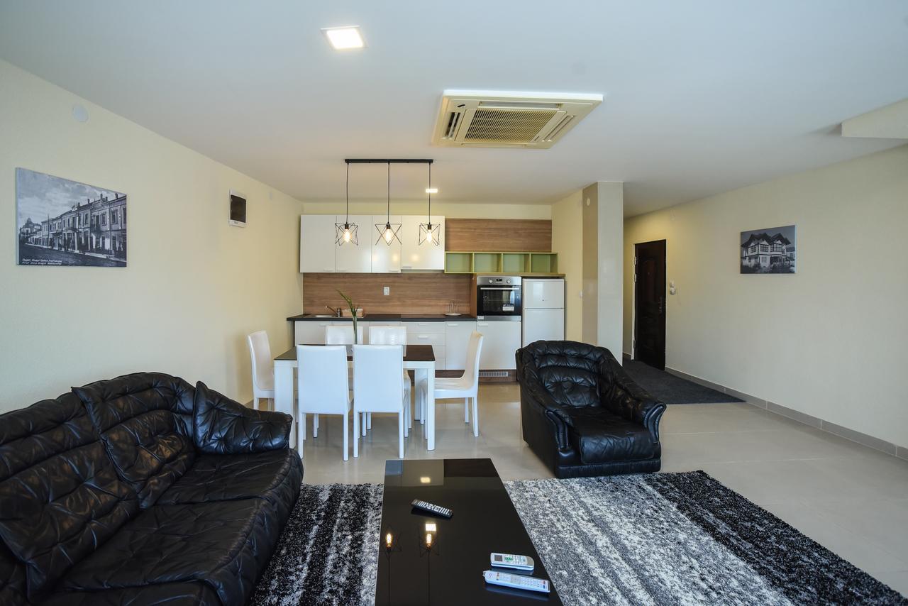 City Center Apartments بايرت المظهر الخارجي الصورة
