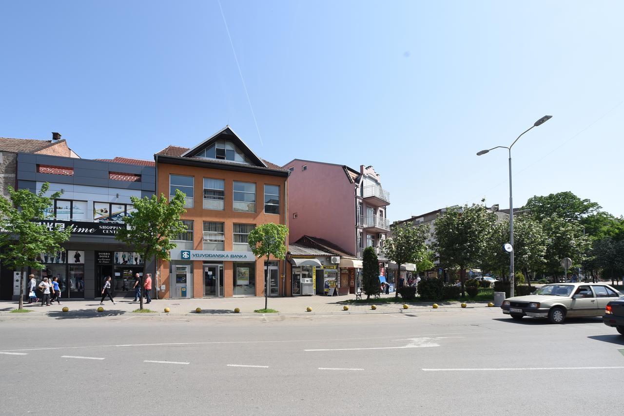 City Center Apartments بايرت المظهر الخارجي الصورة