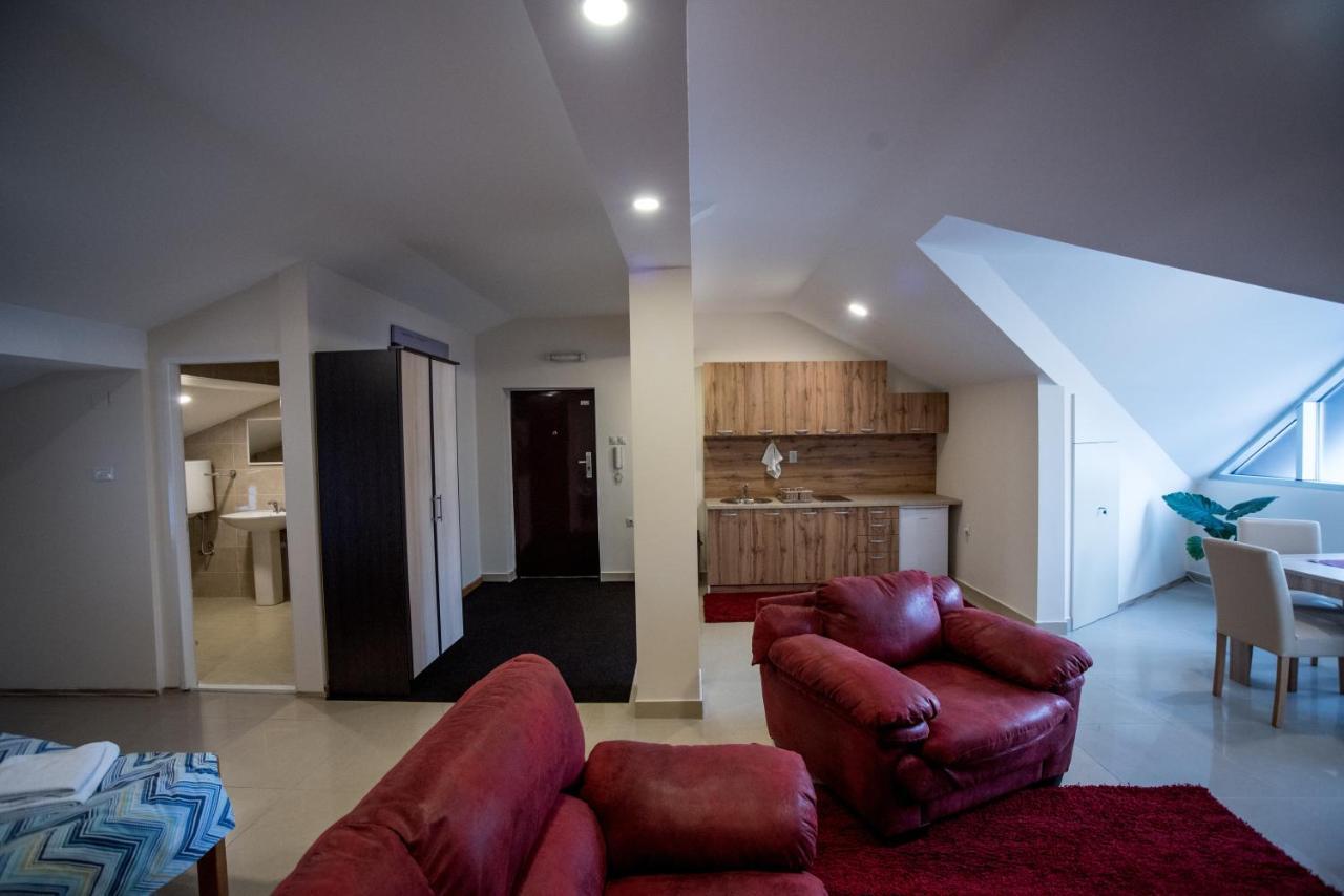 City Center Apartments بايرت المظهر الخارجي الصورة